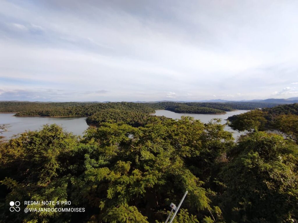 Imagem mostra Parque Estadual do Rio Doce, próximo a Pousada da Serra, um adas opções de pousadas do Vale do Aço.